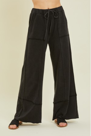 EP1076P<br/>MINERAL-WASHED KNIT WIDE-LEG PANTS WITH ELASTIC AT THE WAIST AND FRONT POCKETS